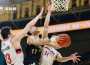 开云体育-恒大中后场出色发挥，取得对阵重庆的胜利