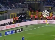 开云体育-对手高位压迫牵一发动全身而均分平局