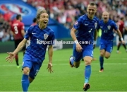 开云体育-欧洲赛事上演华丽巅峰，胜者为奇