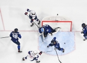 开云体育-芬兰队在冰球比赛中击败对手