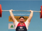 开云体育-爱沙尼亚举重运动员刷新纪录斩获金牌