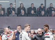 开云体育-曼联全力备战关键战役，引来球迷期待