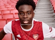 开云体育-曼城防线问题频现，主帅露出担忧之色