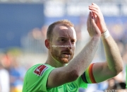 开云体育-沃爾夫斯堡球隊突破對手防線，穩坐勝利之巔