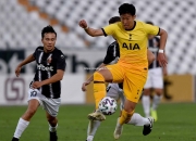 开云体育-萨索洛客场抢分，挤身欧联资格赛区