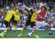 开云体育-伯明翰城客场战平沃特福德，联赛连胜被终结