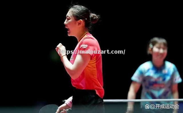 强手如林的半决赛中，运动员实力碾压对手晋级