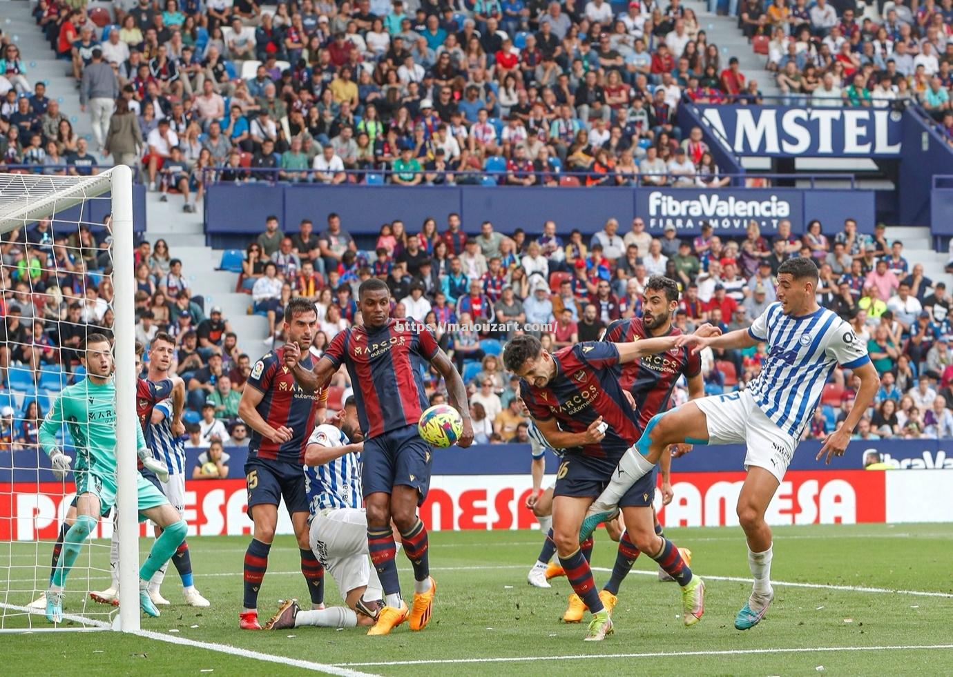 阿拉维斯客场击败莱万特，取得保级关键胜利