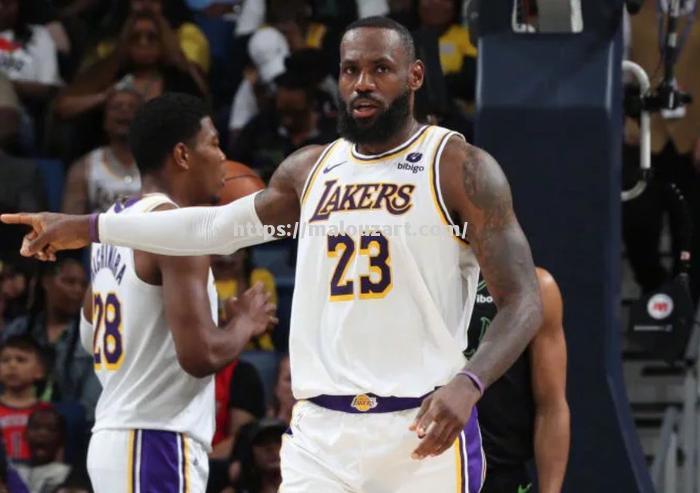 新赛季季后赛格局趋向悬念球队反败为胜