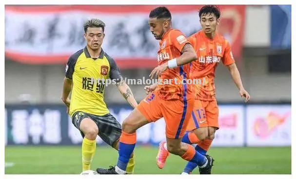 中国足球联赛风云再起，球队实力逐渐增强